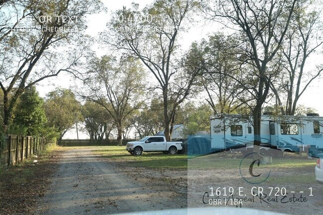 Building Photo - 1619 East Dr