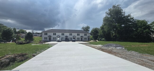 Building Photo - 219 Mullican St