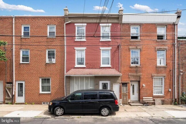 Building Photo - 2509 Salmon St