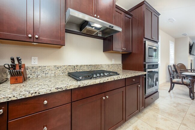 Building Photo - Upgraded 3 bed 2 ba 1862 sq. ft. w/ 2 car ...