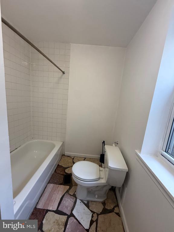 Building Photo - 1812 Passyunk Ave