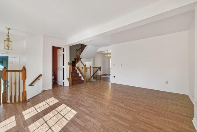 Building Photo - 9274 Caladium Dr