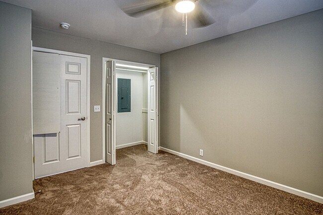 Building Photo - 49 Destino Way