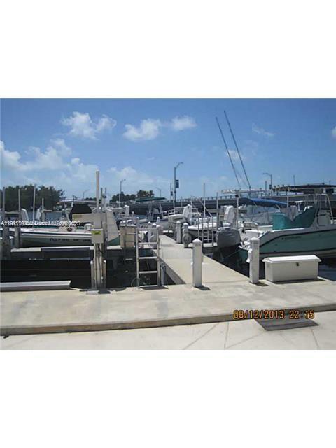 Building Photo - 150 SE 25th Rd