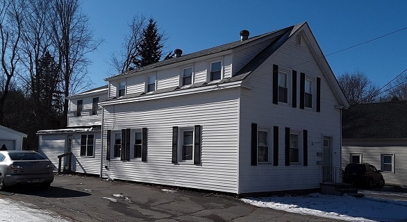 Building Photo - 31 Middle Street