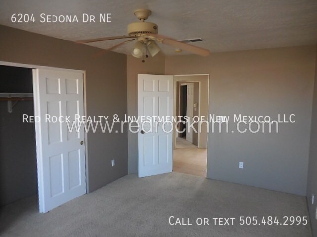 Building Photo - 6204 Sedona Dr NE