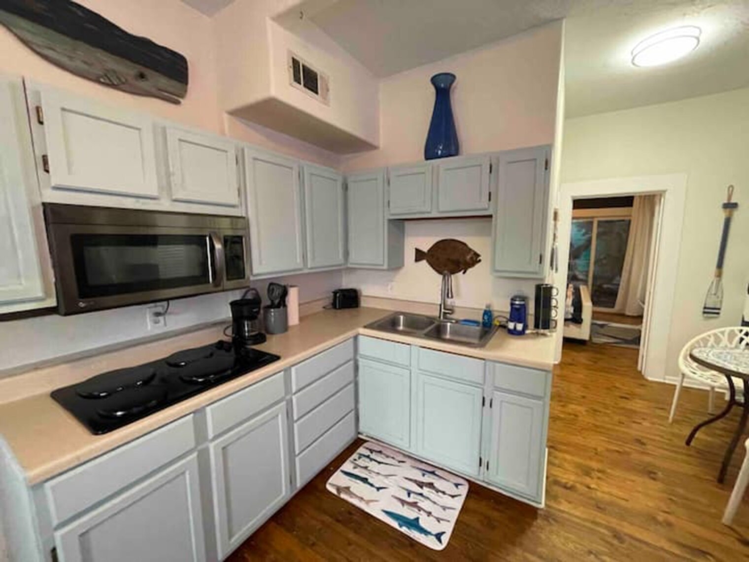 Building Photo - 2423 Avenue Q