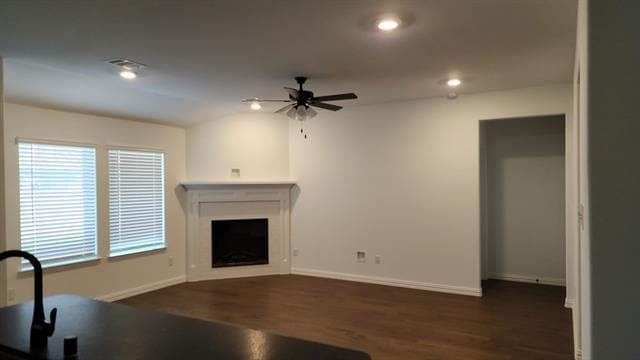 Building Photo - 5312 Locke Dr