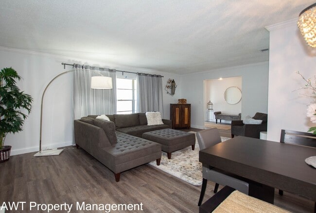 Building Photo - Long Term, Fully Furnished Rental in the H...