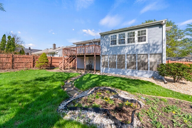 Building Photo - 15222 Huntington Ct