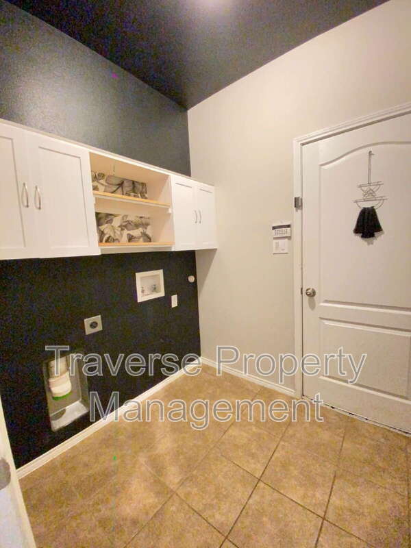 Building Photo - 7404 Gairlock Dr