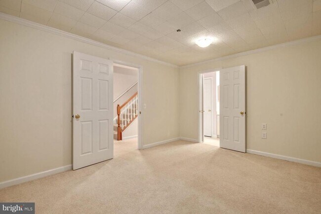 Building Photo - 19421 Rayfield Dr