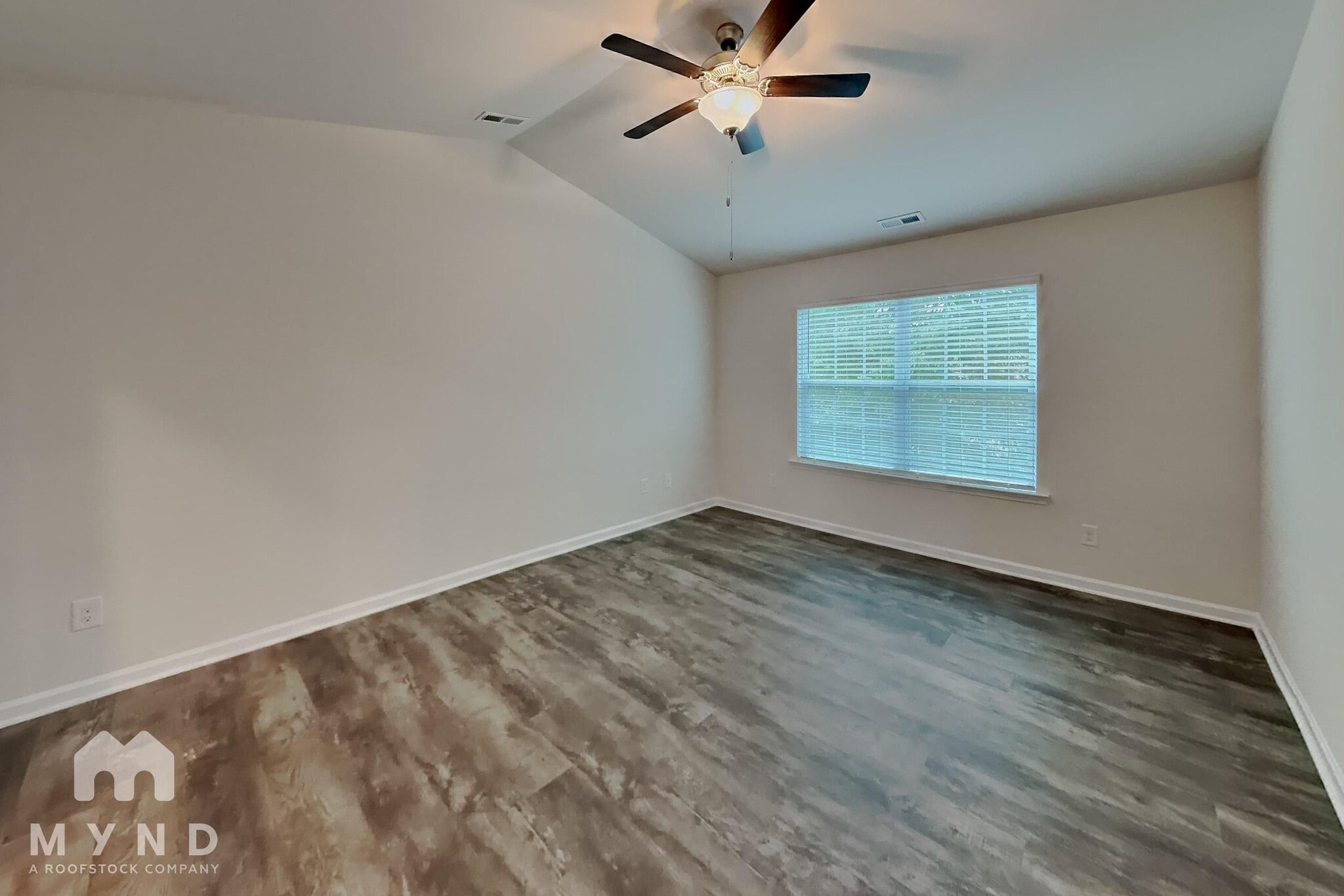 Building Photo - 5517 Jesse Harper Dr