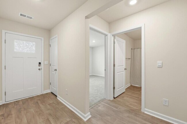 Building Photo - 4516 East Coast Ln