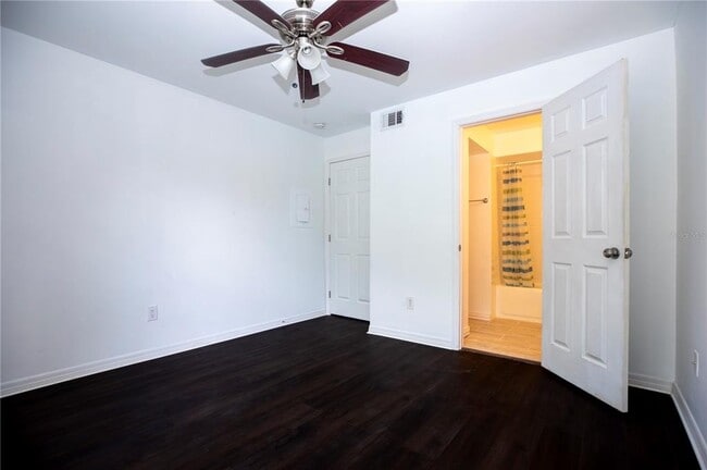 Building Photo - 8711 Fancy Finch Dr