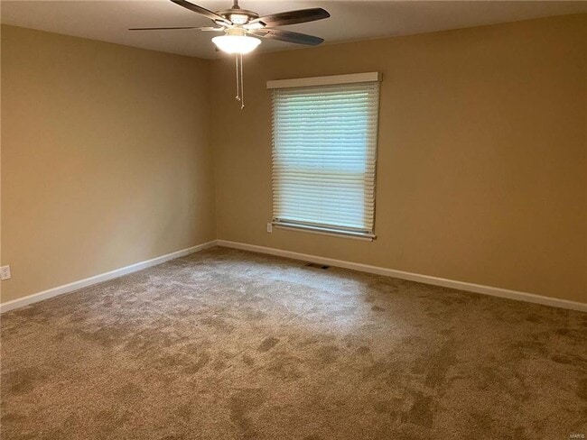 Building Photo - 762 La Feil Dr