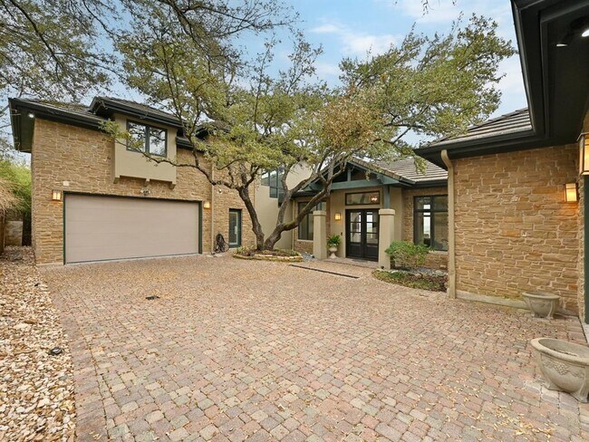 Building Photo - 2300 Barton Creek Blvd