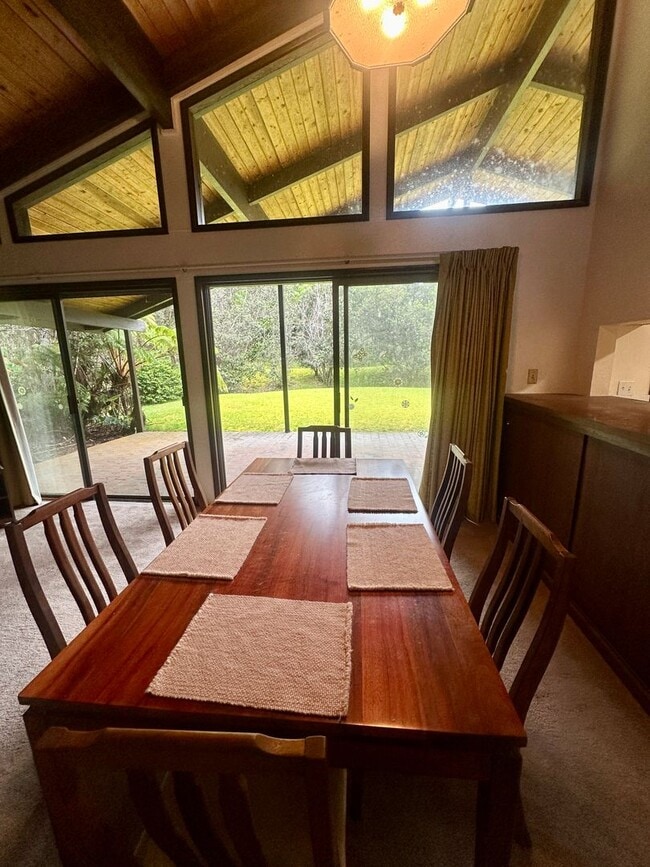 Building Photo - Volcano Golf Course - 3 Bedroom Home
