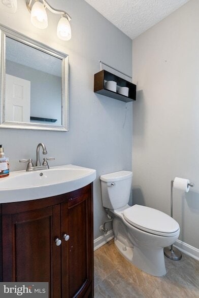 Building Photo - 127 Pilgrim Cove