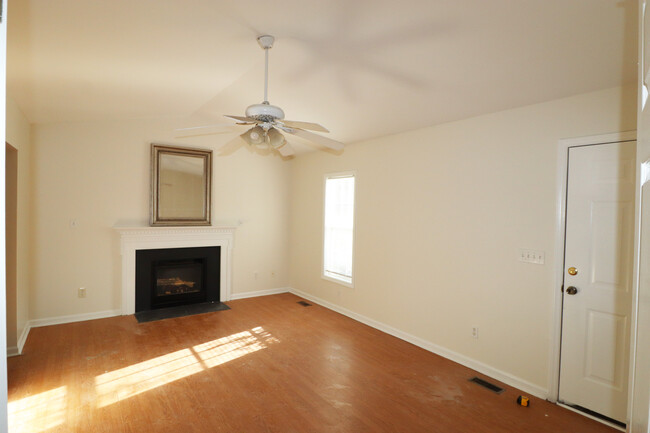 Cathedral Ceiling - 1304 Poplar Ridge Rd