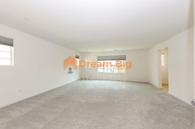 Building Photo - 2256 Stelamar Wy