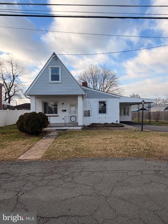 Building Photo - 8323 Bear Creek Dr