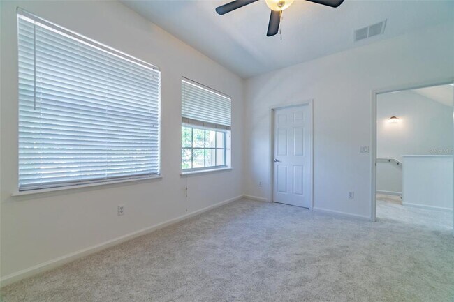 Building Photo - 528 Jasmine Way