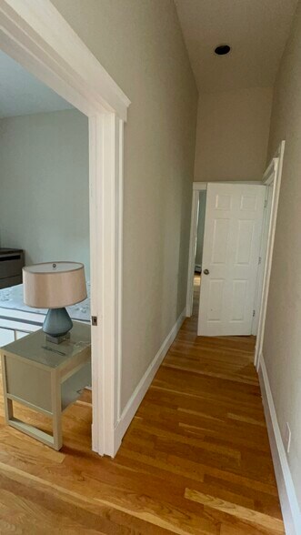 Building Photo - 1000 Memorial Dr