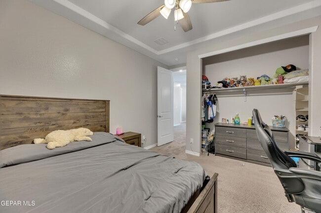 Building Photo - 912 Crystal Deer Dr