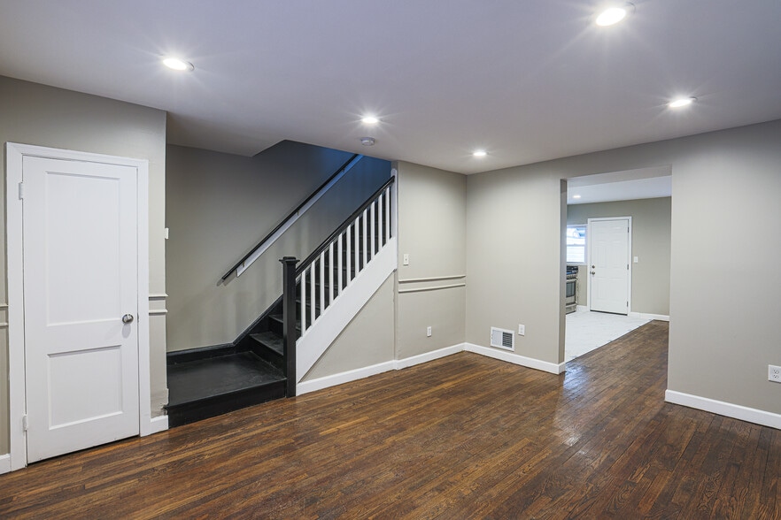 Building Photo - 2454 Terra Firma Rd