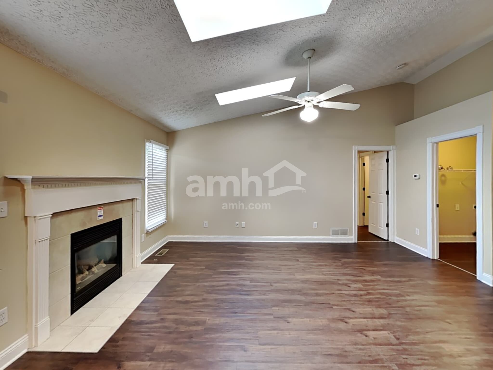 Building Photo - 1199 Onaway Ct