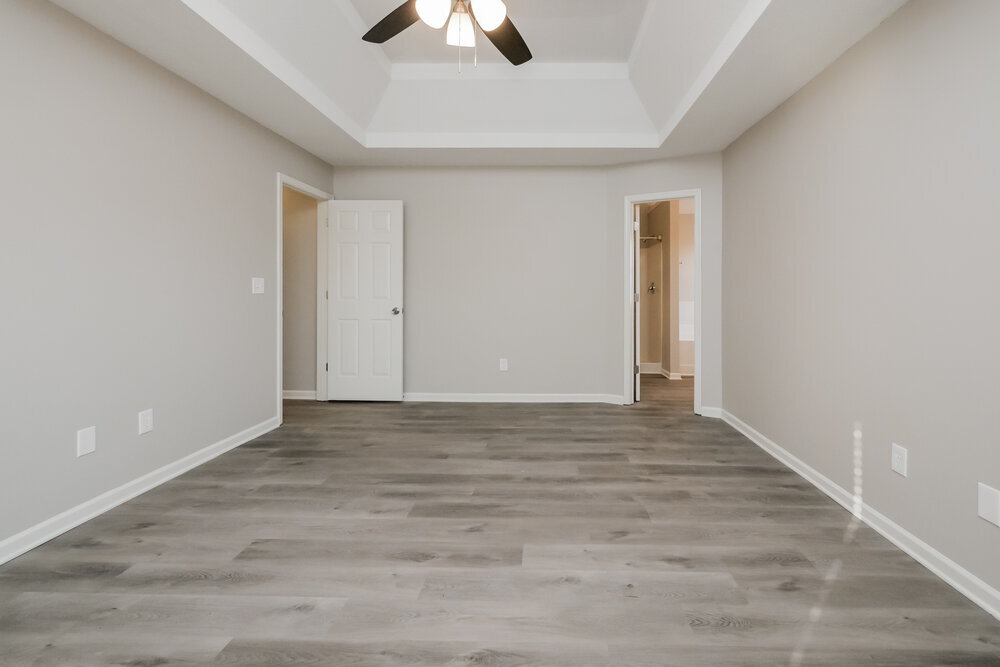 Building Photo - 898 Tara Bend