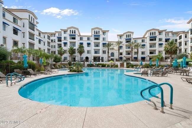 Building Photo - 2511 W Queen Creek Rd