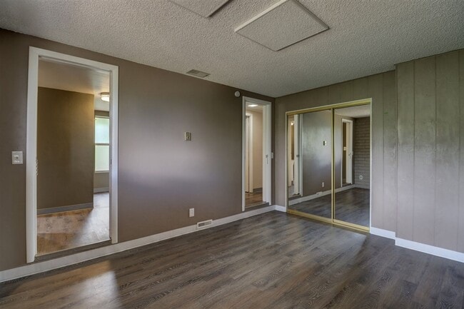 Building Photo - Nature at Your Back Door in this 3 Bedroom...