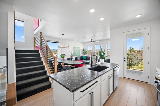 Building Photo - NEW CONSTRUCTION Gorgeous 4 Bedroom, 3.5 bath with Unbeatable Views