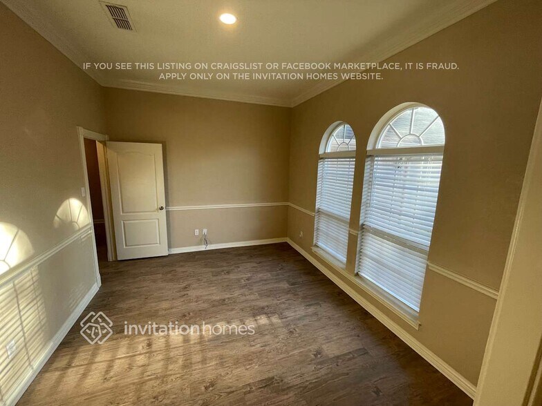 Building Photo - 1814 Callender Hill Rd