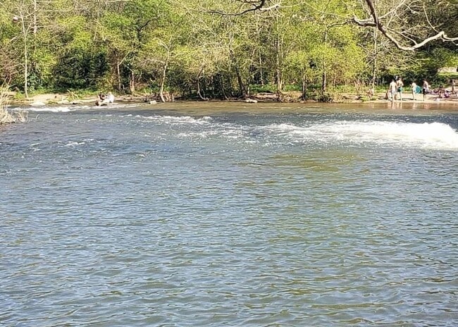 Building Photo - 4332 Oswin Dr