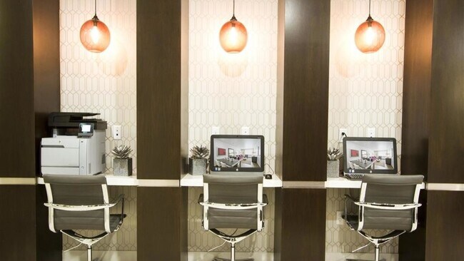 Building Photo - 828 Broadway