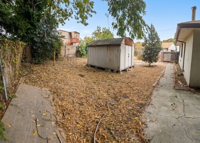 Building Photo - Spacious 2-Bedroom San Leandro Duplex w/ Detached Garage & Rear Yard