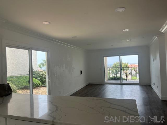 Building Photo - 6675 Paseo Del Norte