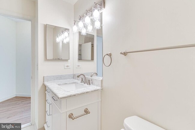 Building Photo - 955 26th St NW