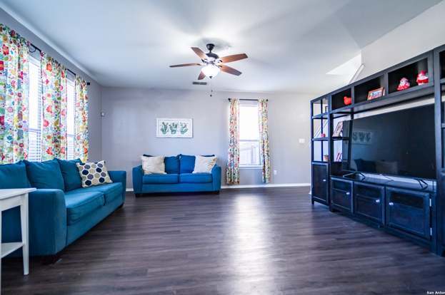 Building Photo - 3707 Villa Rey