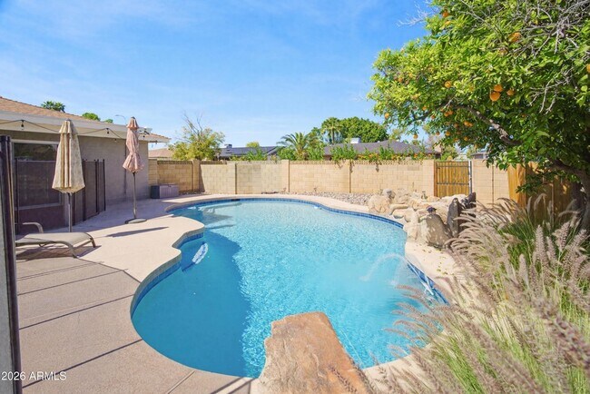 Building Photo - 6503 S Bonarden Ln