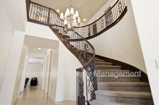 Building Photo - 2792 Camphor Ct