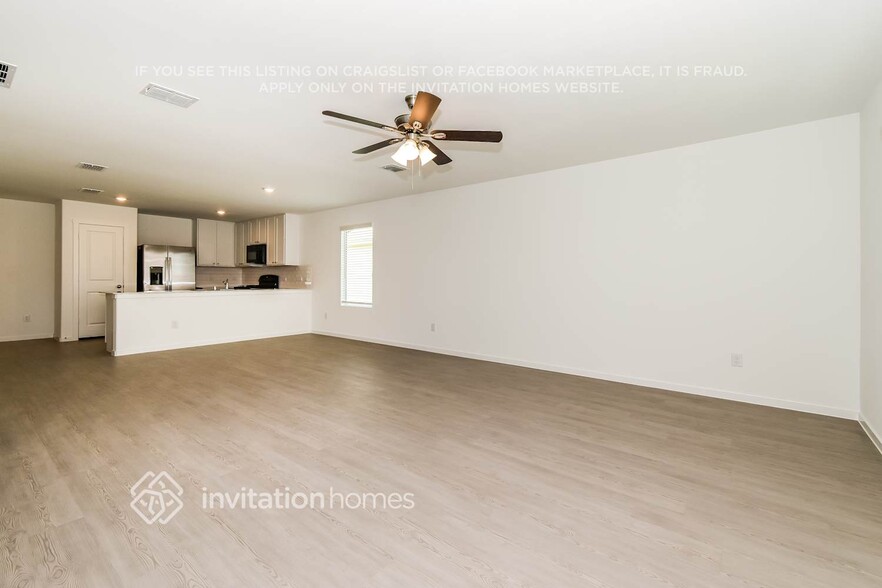 Building Photo - 1712 Poptic Ln