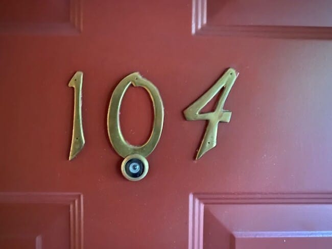 Building Photo - LOTS OF AMENITIES!!!!!