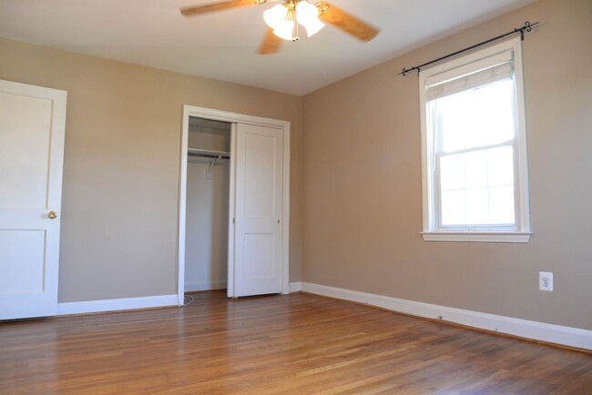 Building Photo - Spacious & Sunny Three-Bedroom Towson Home...