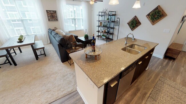 Building Photo - A3 | 1 Bed 1 Bath | 899 sf