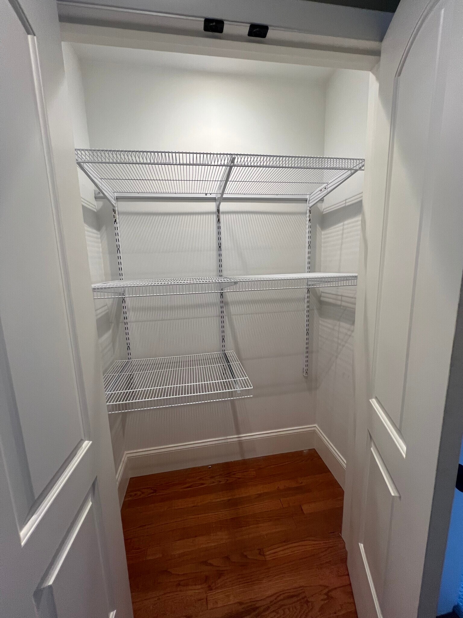 Building Photo - 24 Waterman St