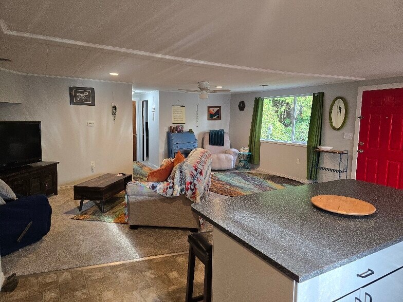 Building Photo - 5219 Noon Rd